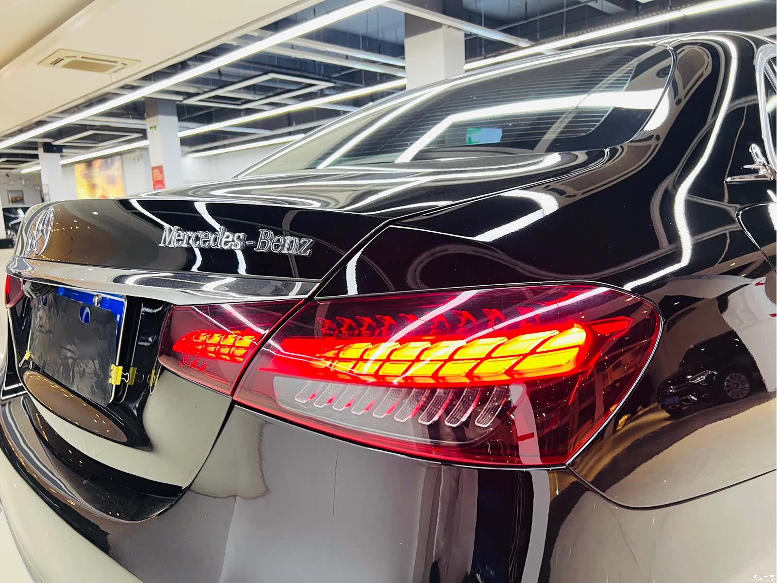 Mercedes-Benz E-Class, 2022 20