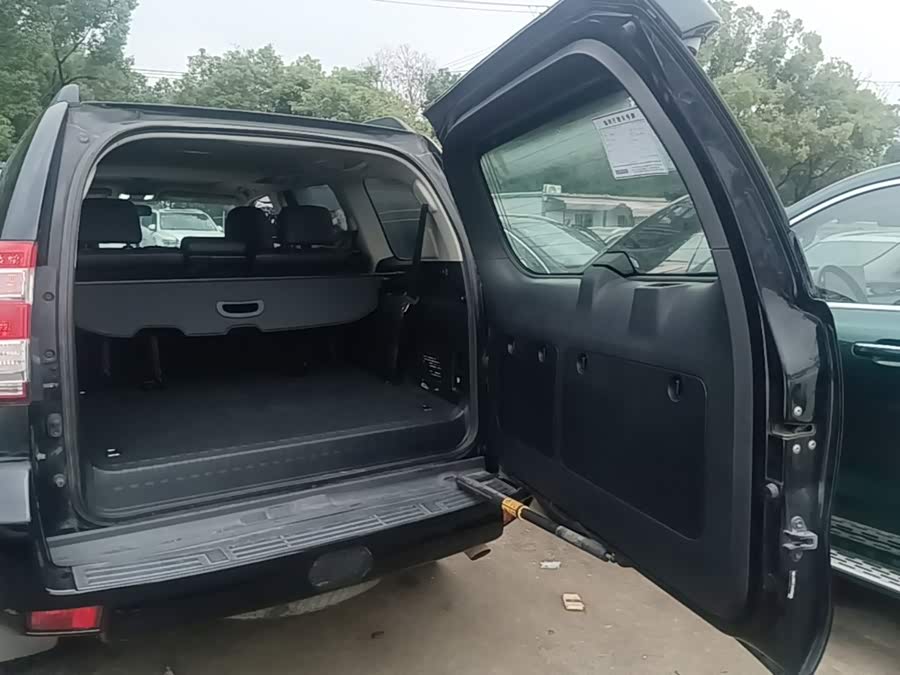Toyota Prado 2016, фото 18