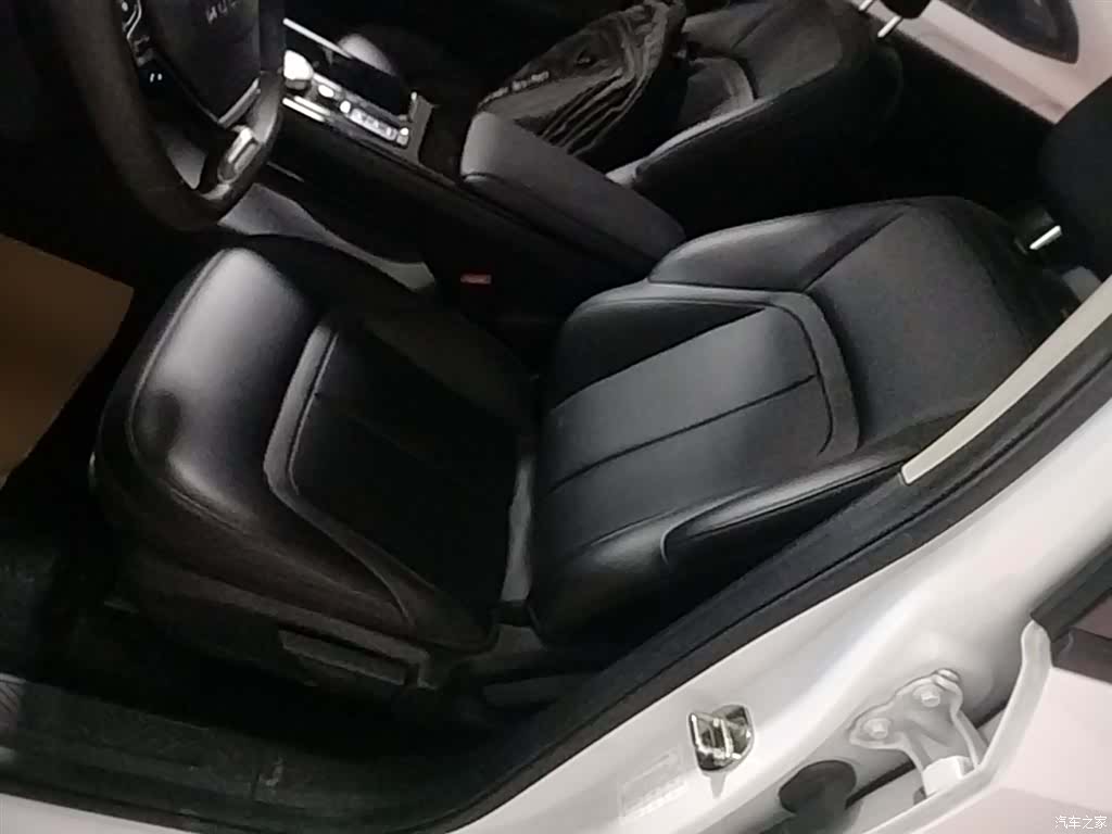 Wuling E5, 2024 14