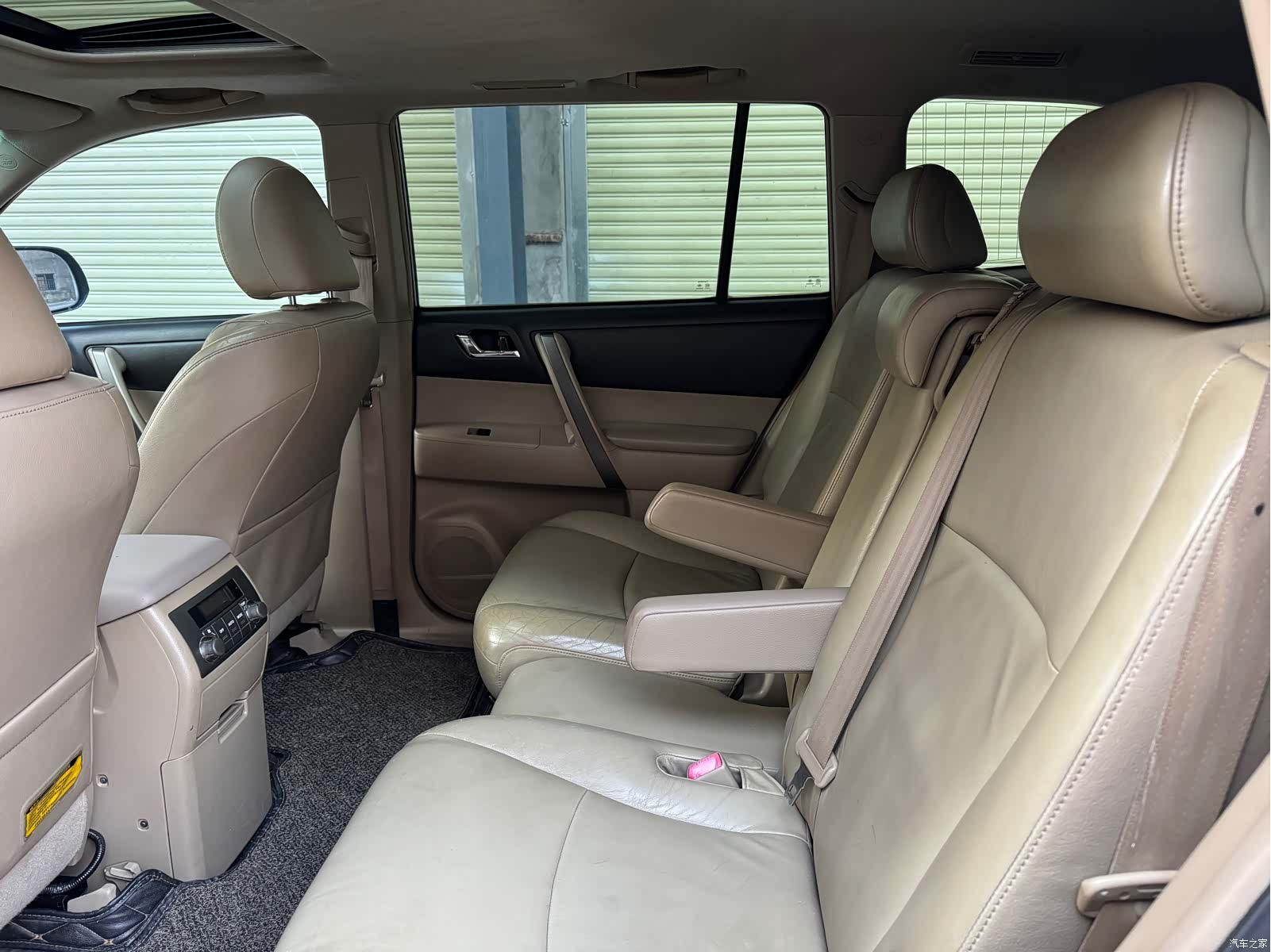 Toyota Highlander, 2009 6
