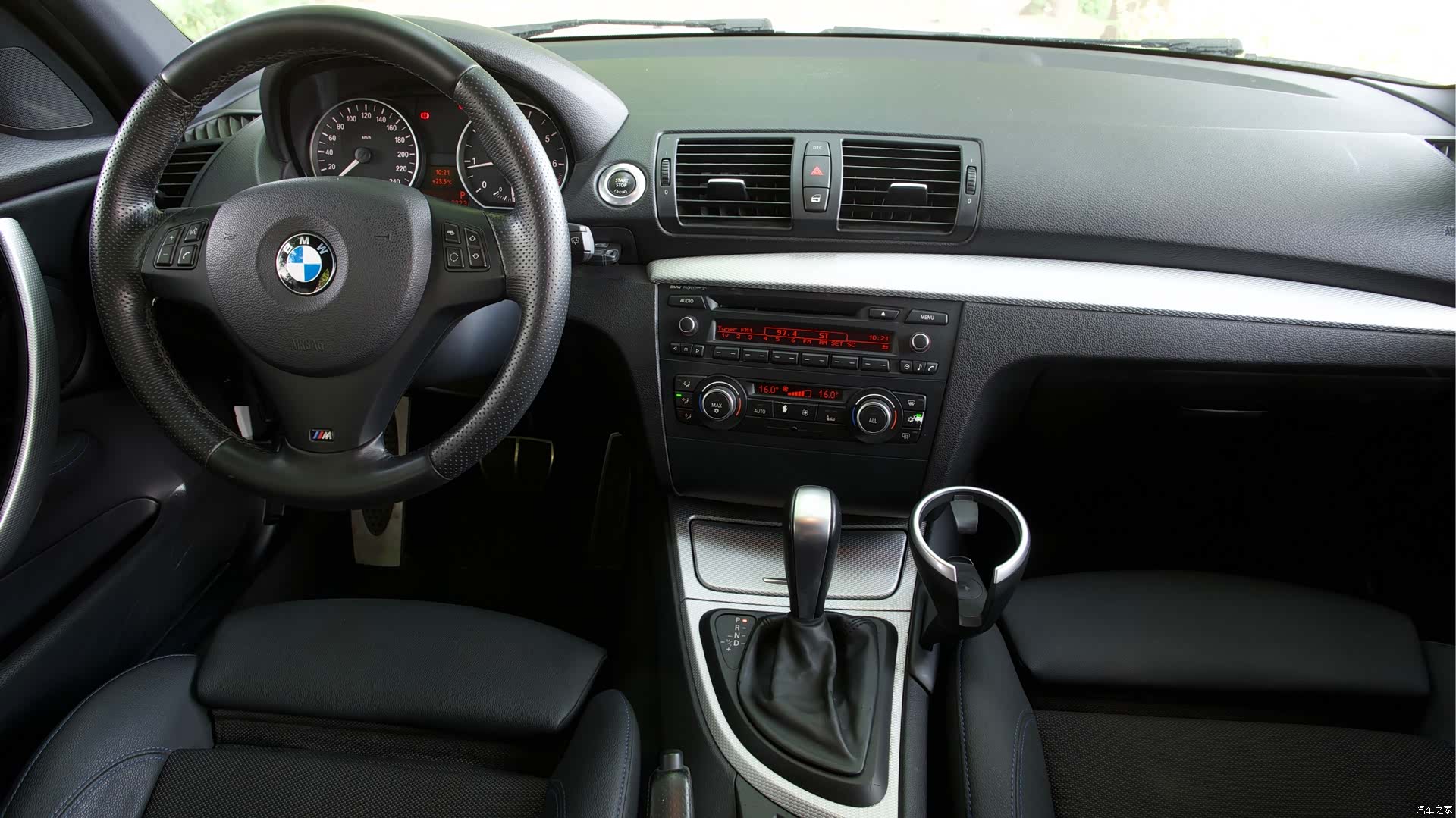 BMW 1 Series, 2010 4
