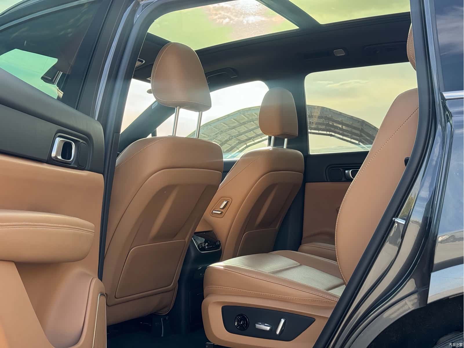 Li Auto ONE, 2022 14