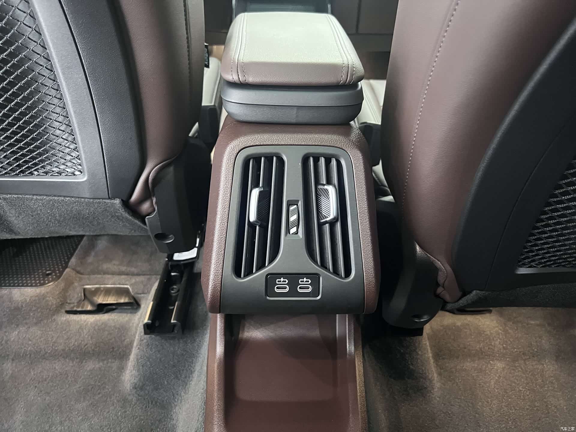 BMW X1, 2023 14