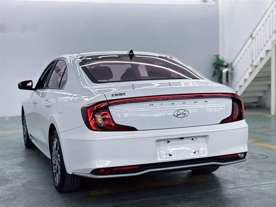 Hyundai Name picture