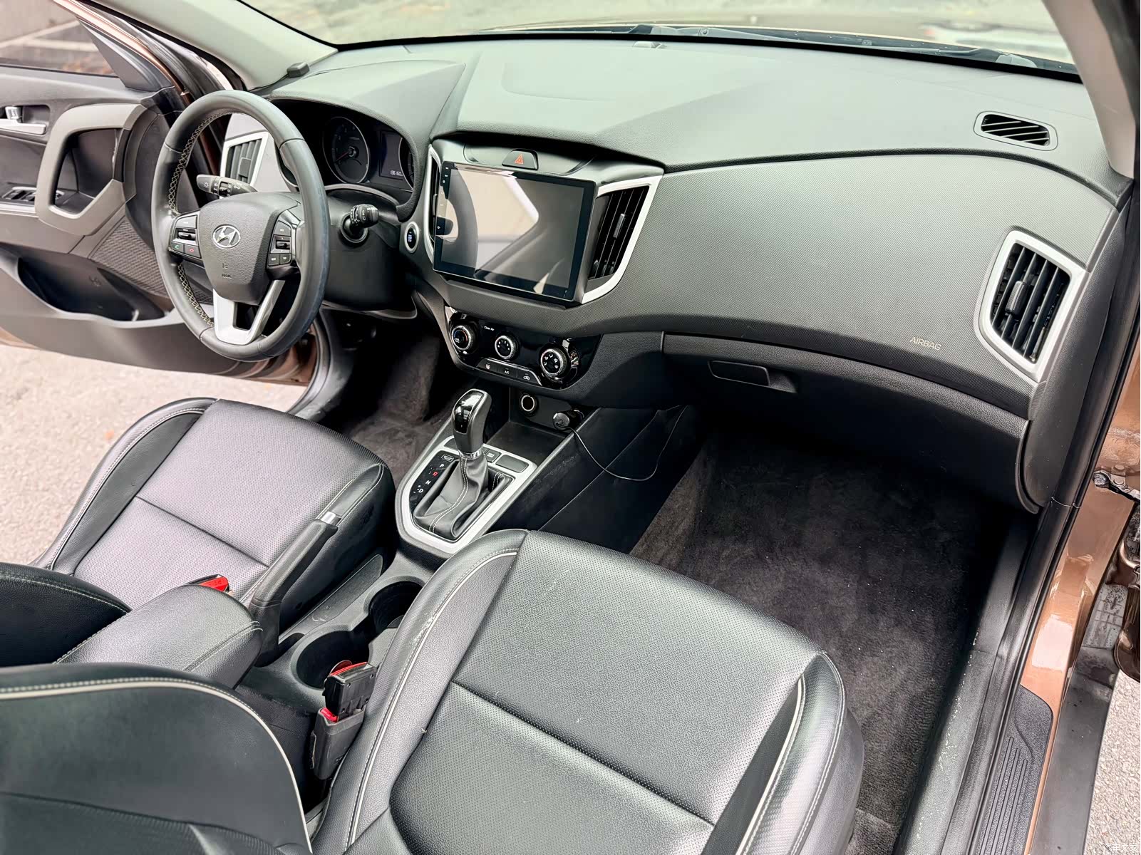 Hyundai ix25, 2018 11