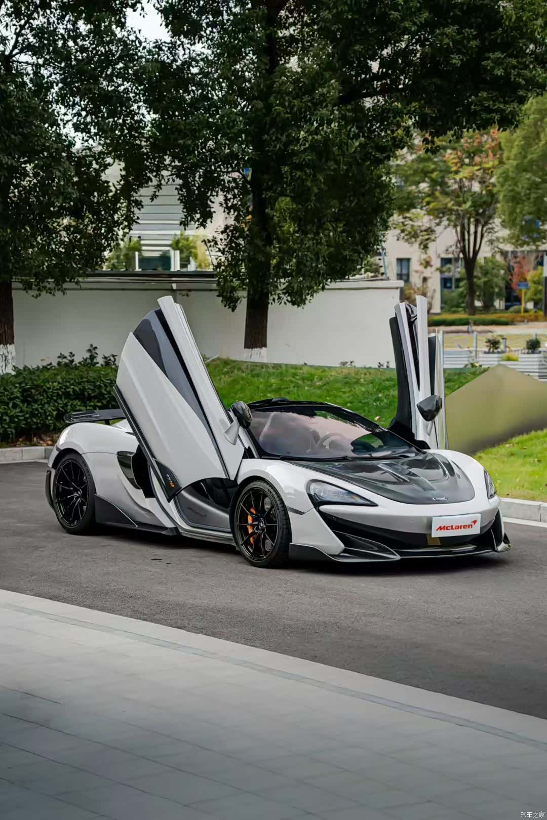 McLaren 600LT, 2020 3