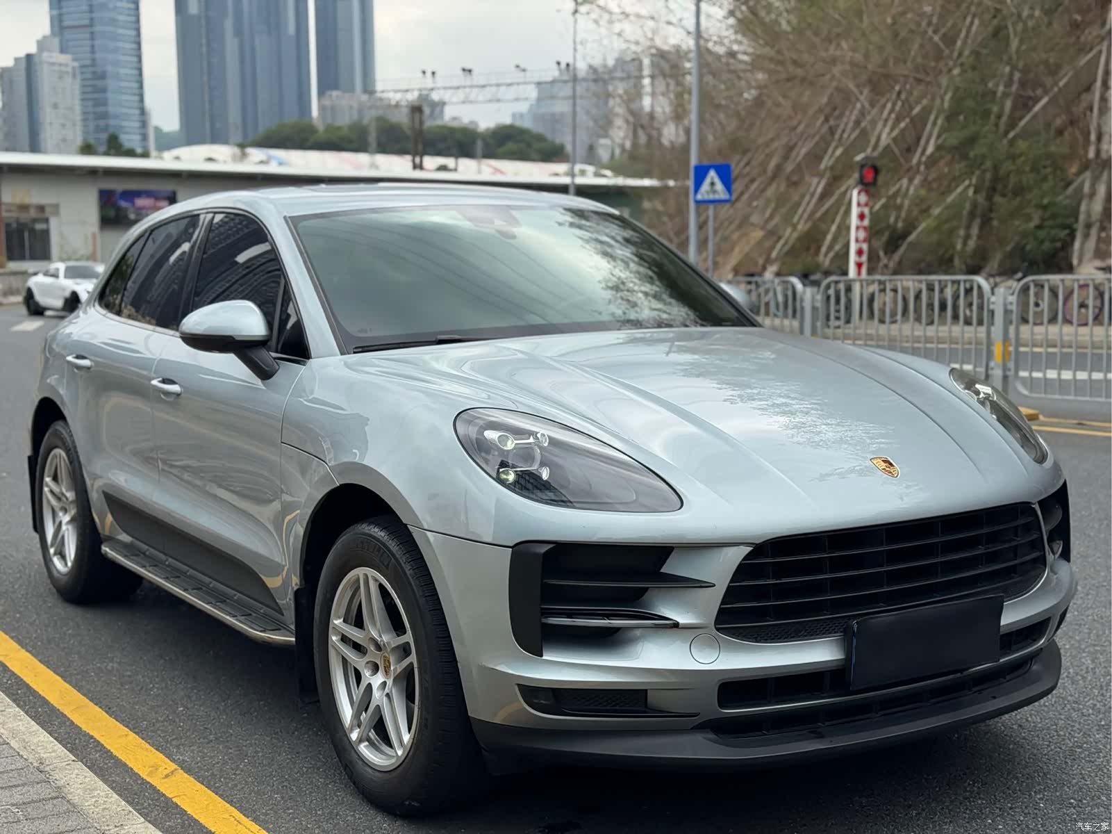 Porsche Macan, 2020 3