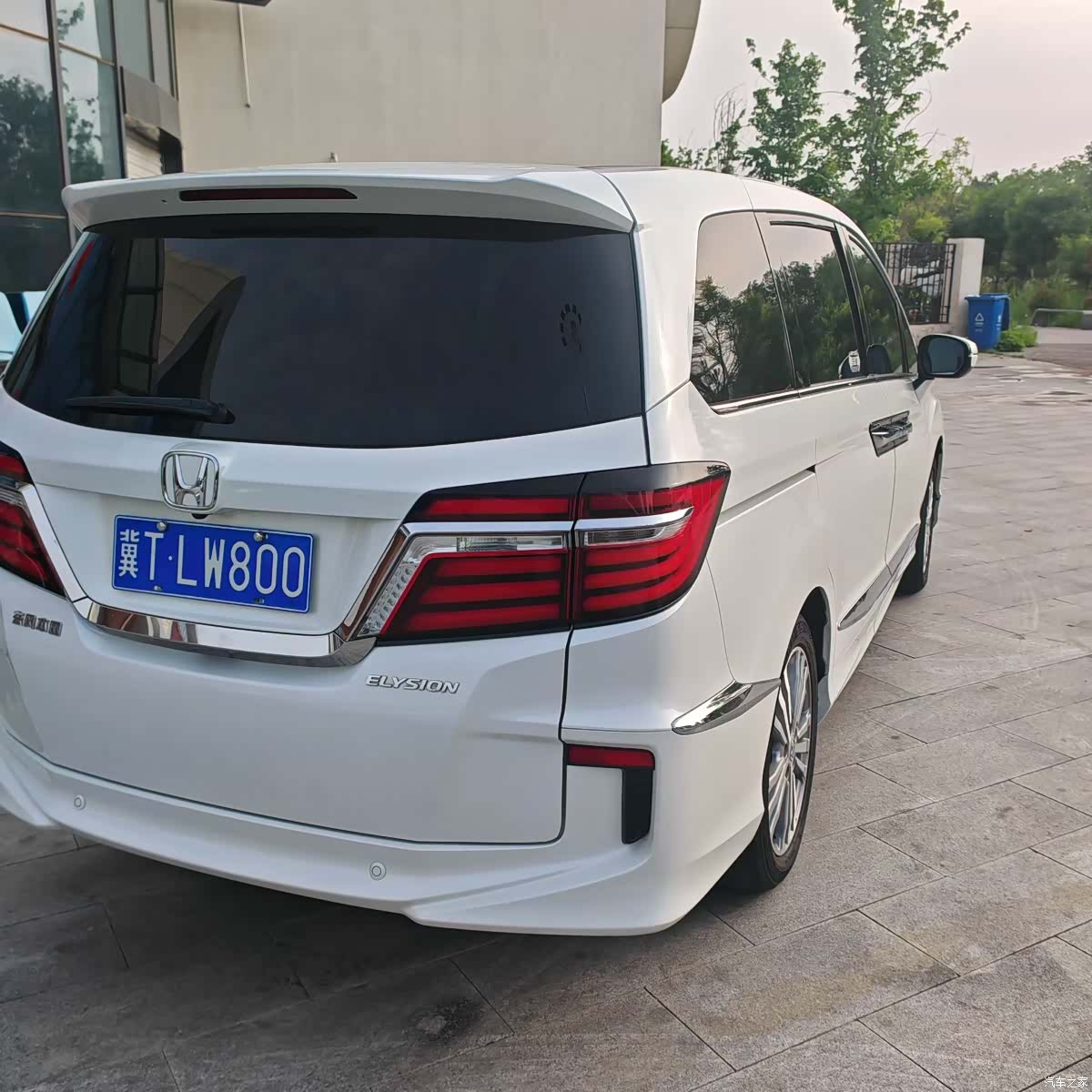 Honda Elysion, 2019 8