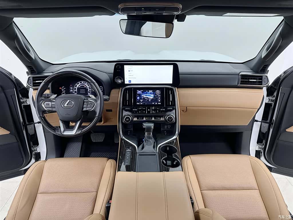 Lexus LX, 2023 11