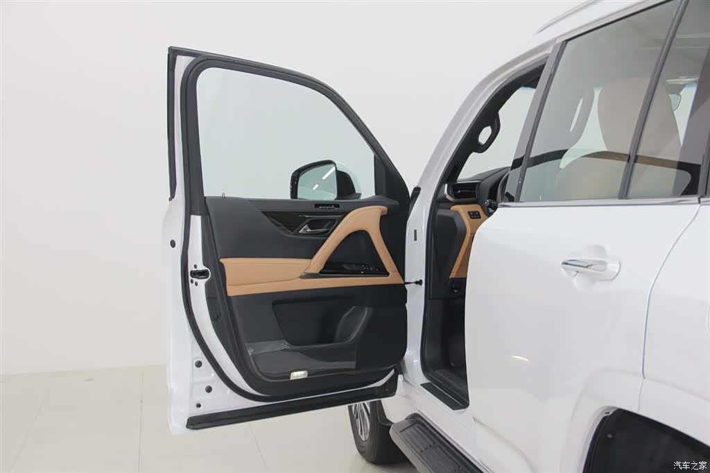 Lexus LX, 2023 все фото