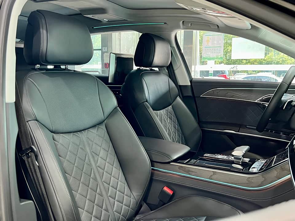 Audi A8 Audi A8