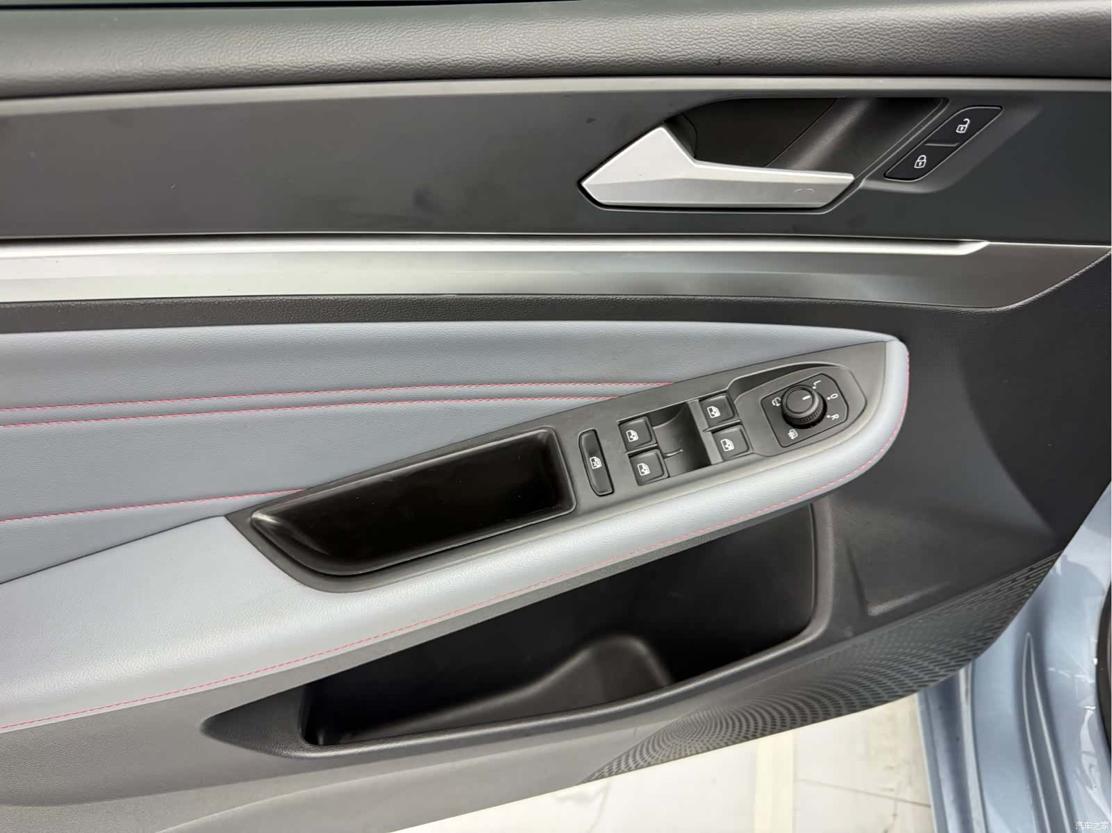 Volkswagen Lamando, 2023 13