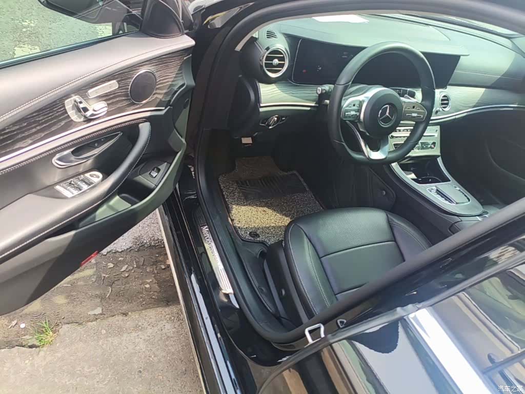 Mercedes-Benz E-Class, 2019 16