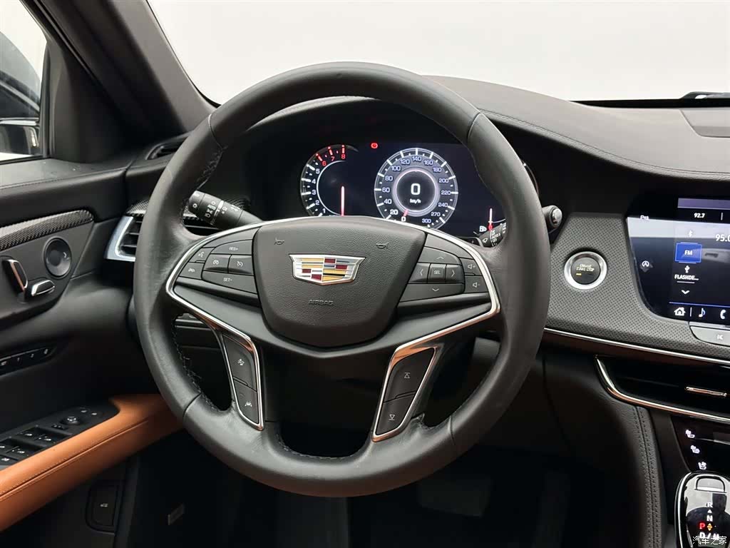 Cadillac CT6, 2021 12