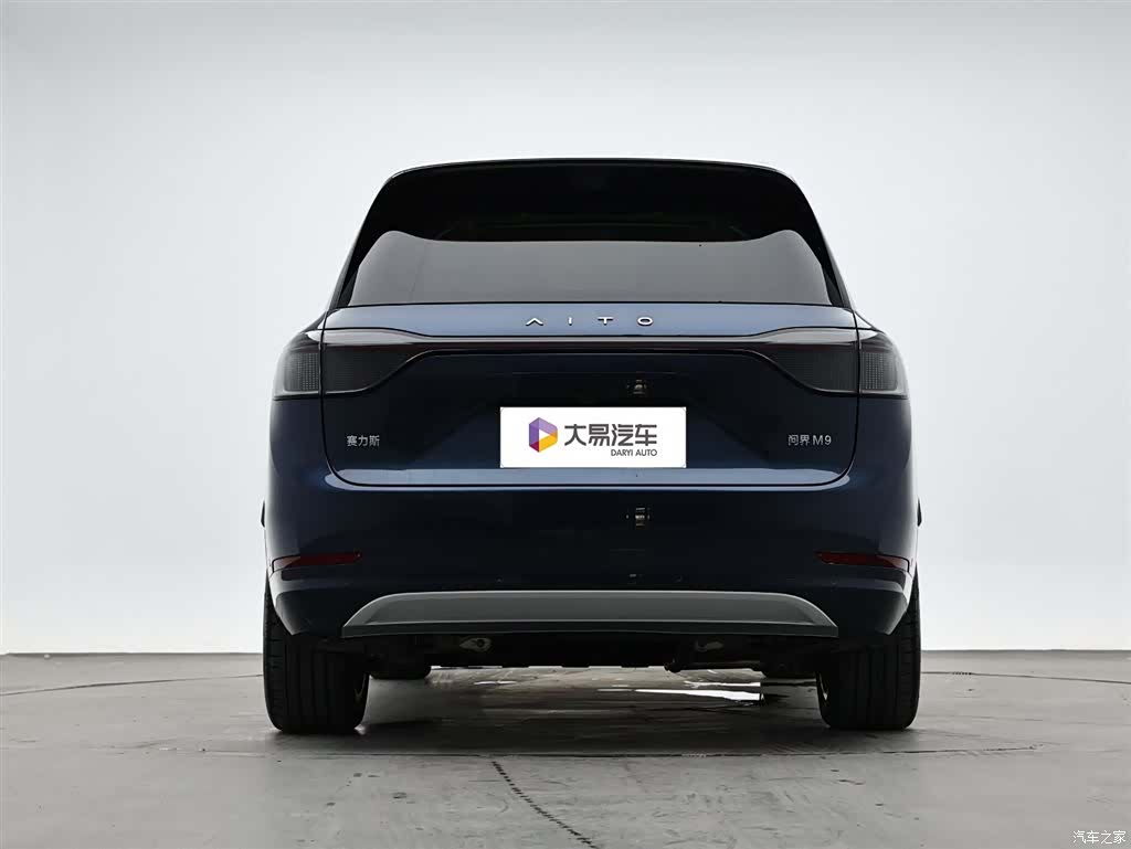 AITO M9, 2025 4