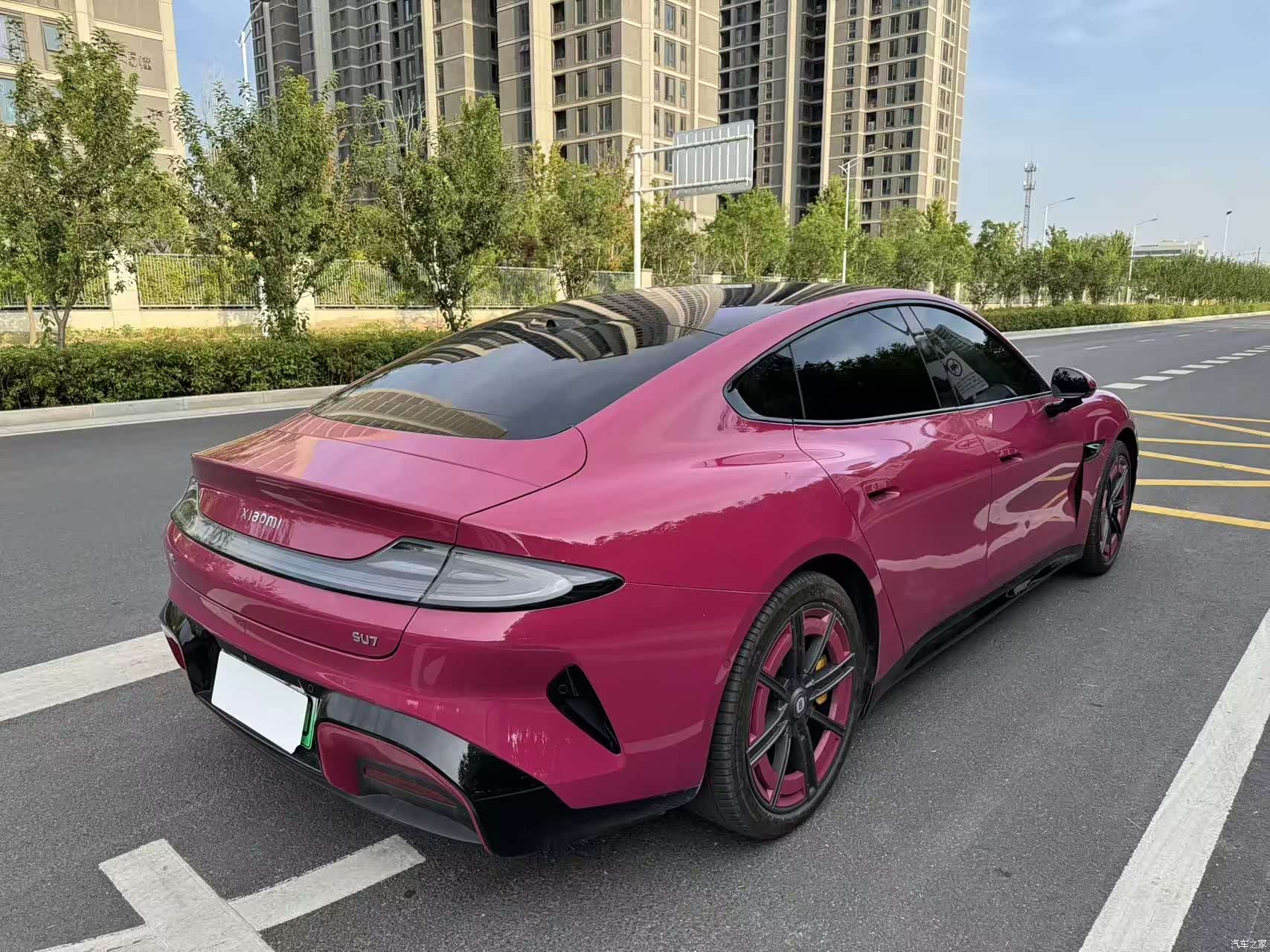 Xiaomi SU7, 2025 9