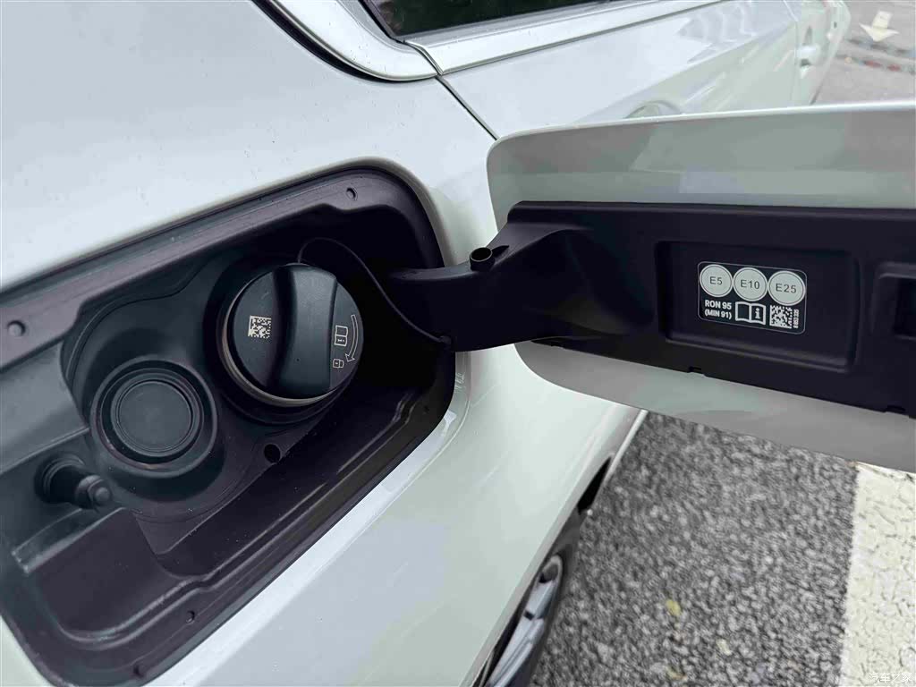 BMW 3 Series, 2023 33