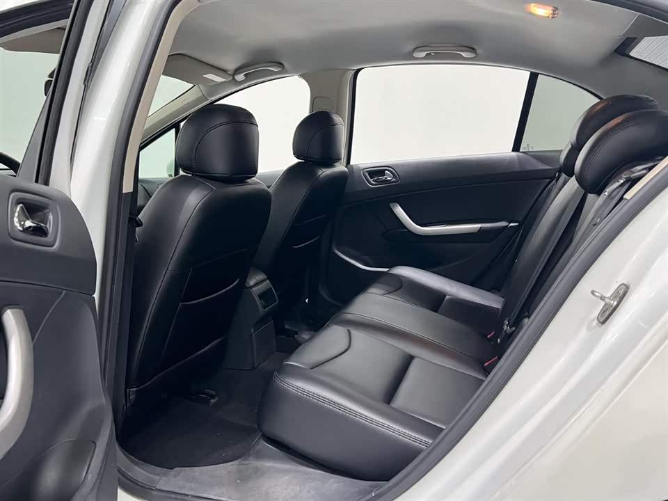 Peugeot 408 Peugeot 408
