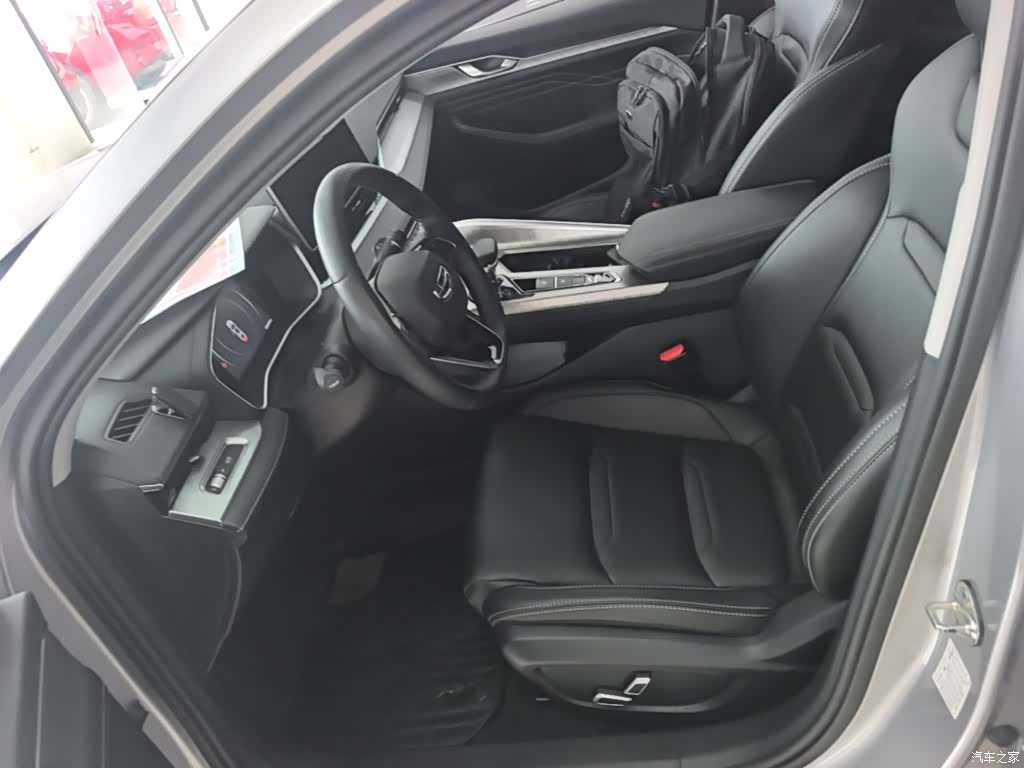 Geely Preface, 2022 15