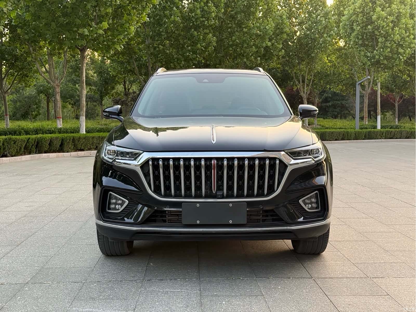 Hongqi HS5, 2022 2