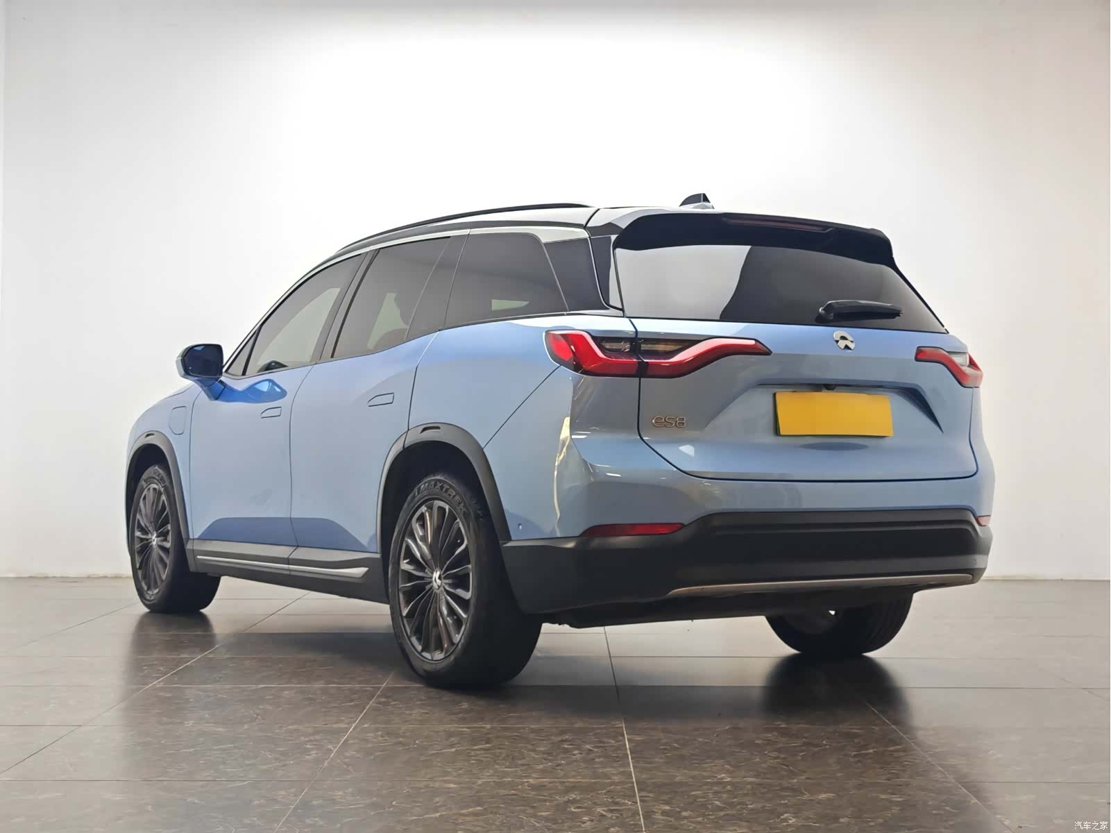 NIO ES8, 2019 4