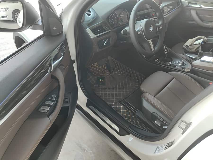 BMW X1 2023, фото 15