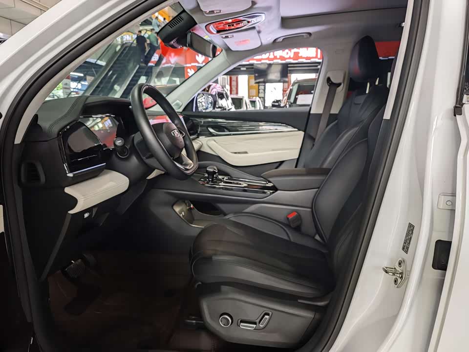 Geely Monjaro