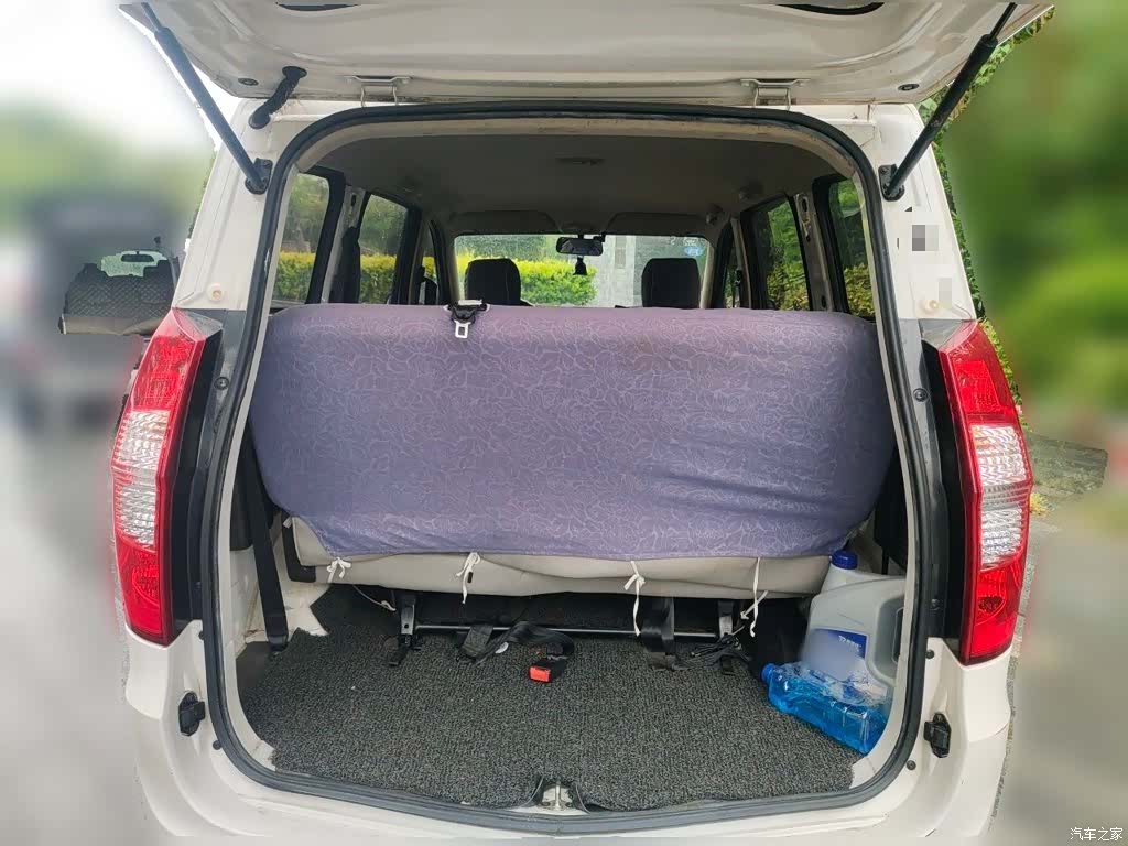 Wuling Hongguang, 2019 10