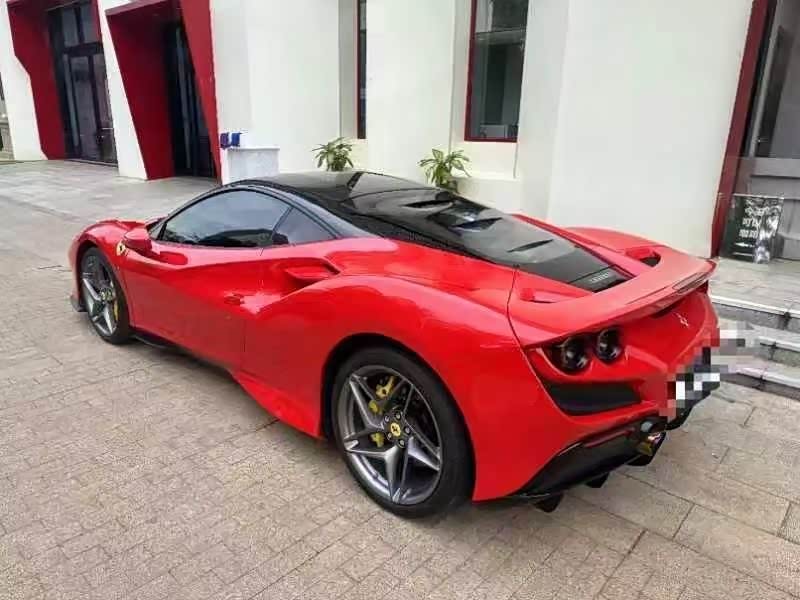 Ferrari F8 Ferrari F8