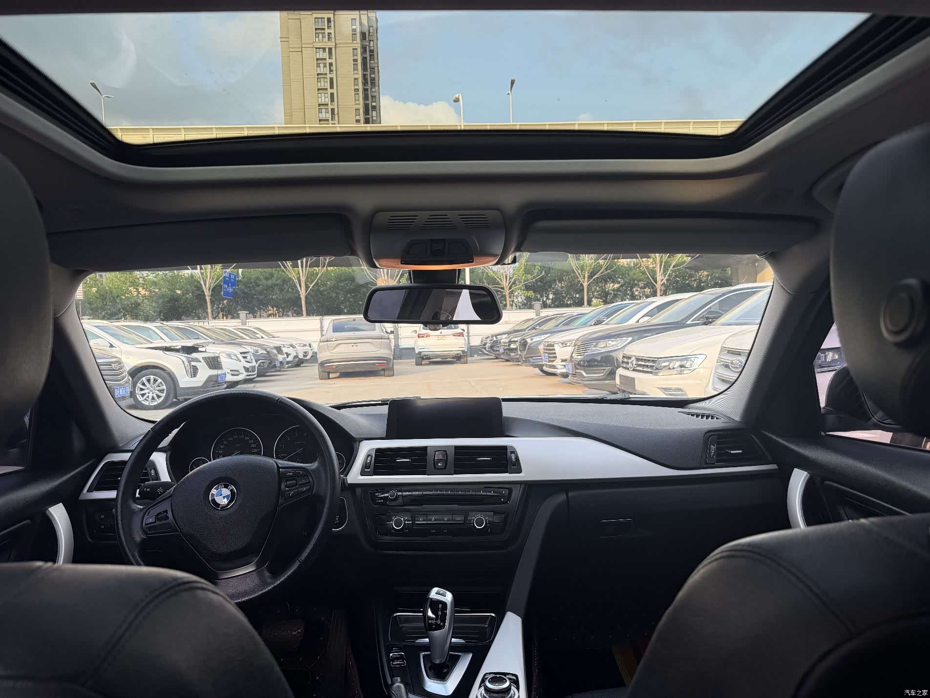 BMW 3 Series, 2015 все фото