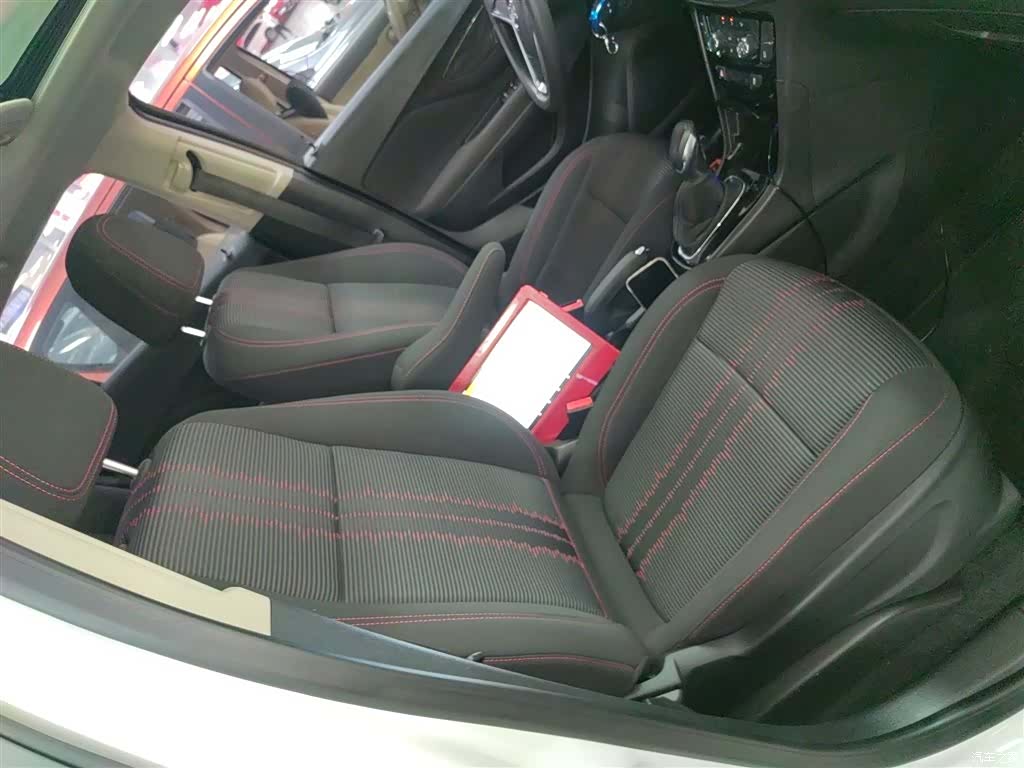 Buick Encore, 2017 20