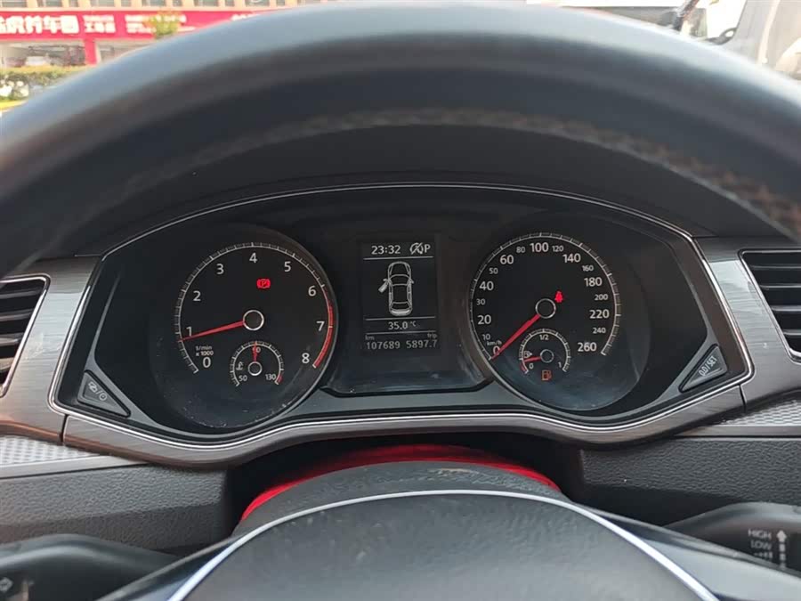 Volkswagen Passat 2019, фото 12