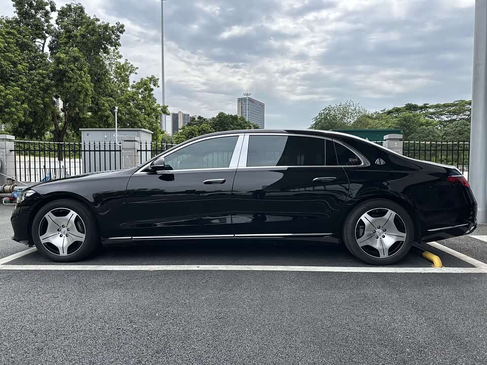 Mercedes-Benz Maybach S-class