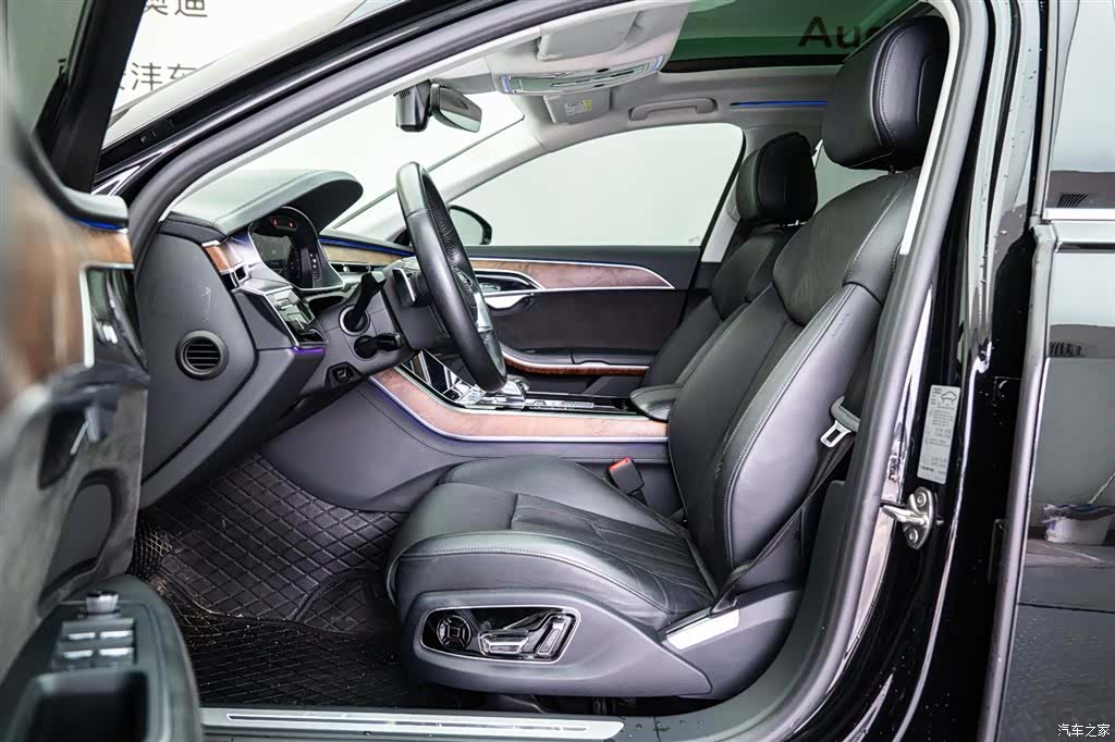Audi A8L, 2020 10
