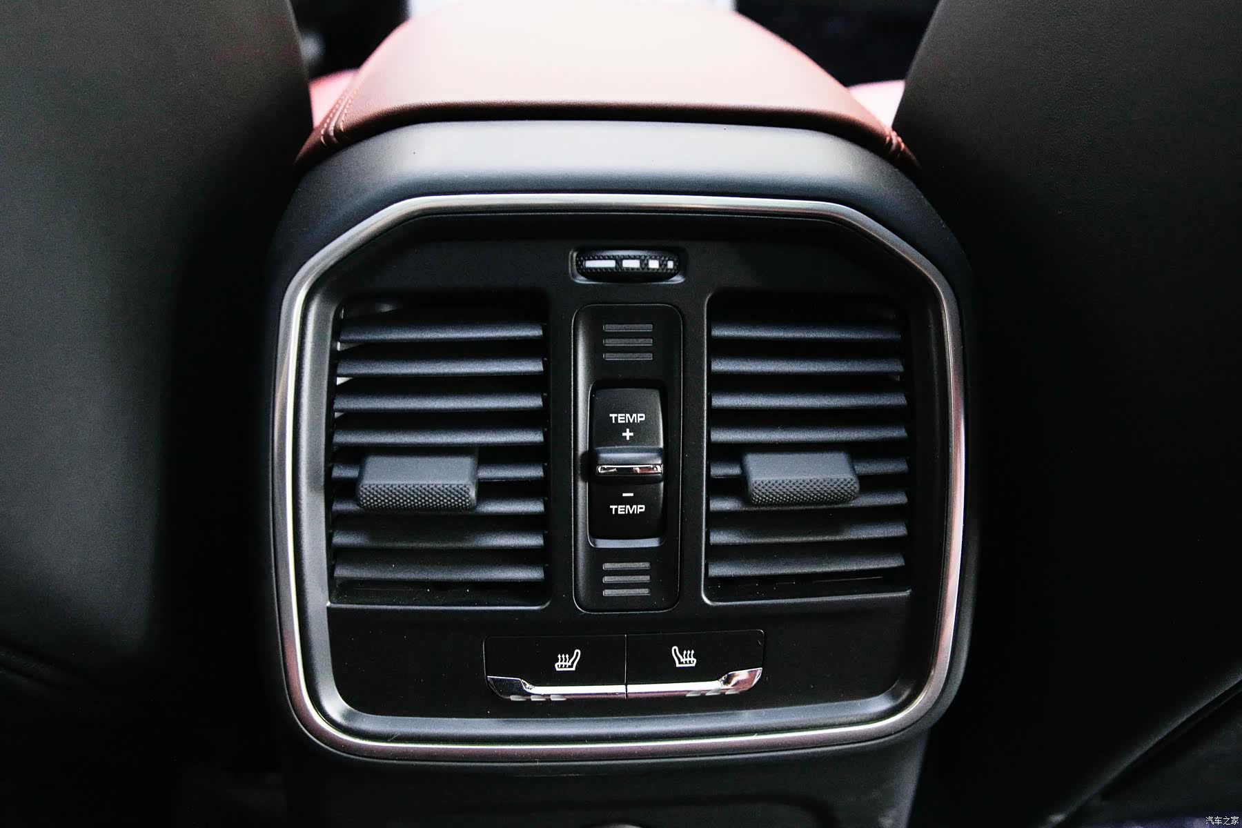 Porsche Macan, 2026 7