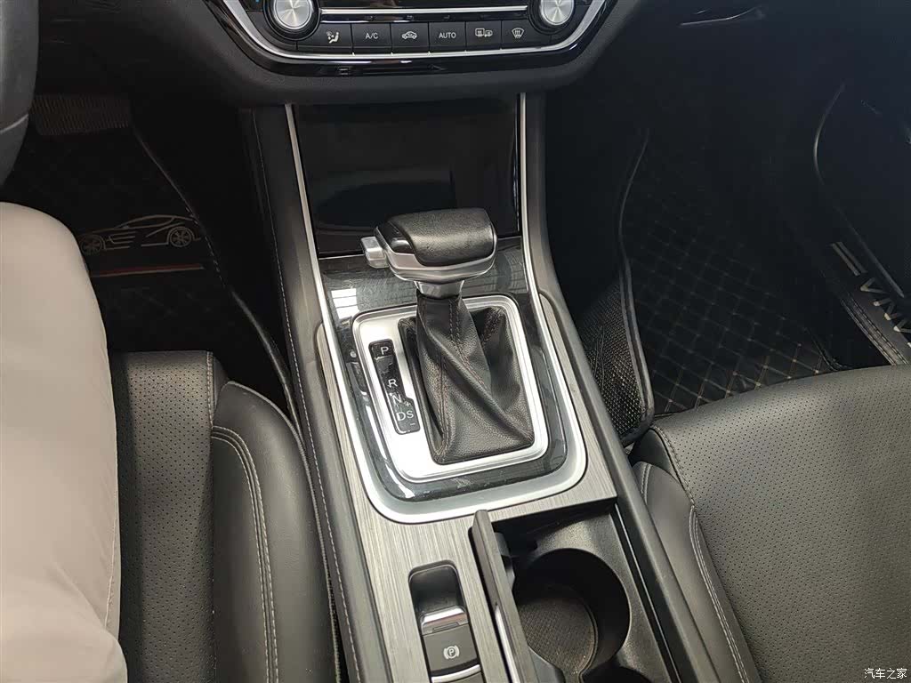 Changan CC, 2021 10