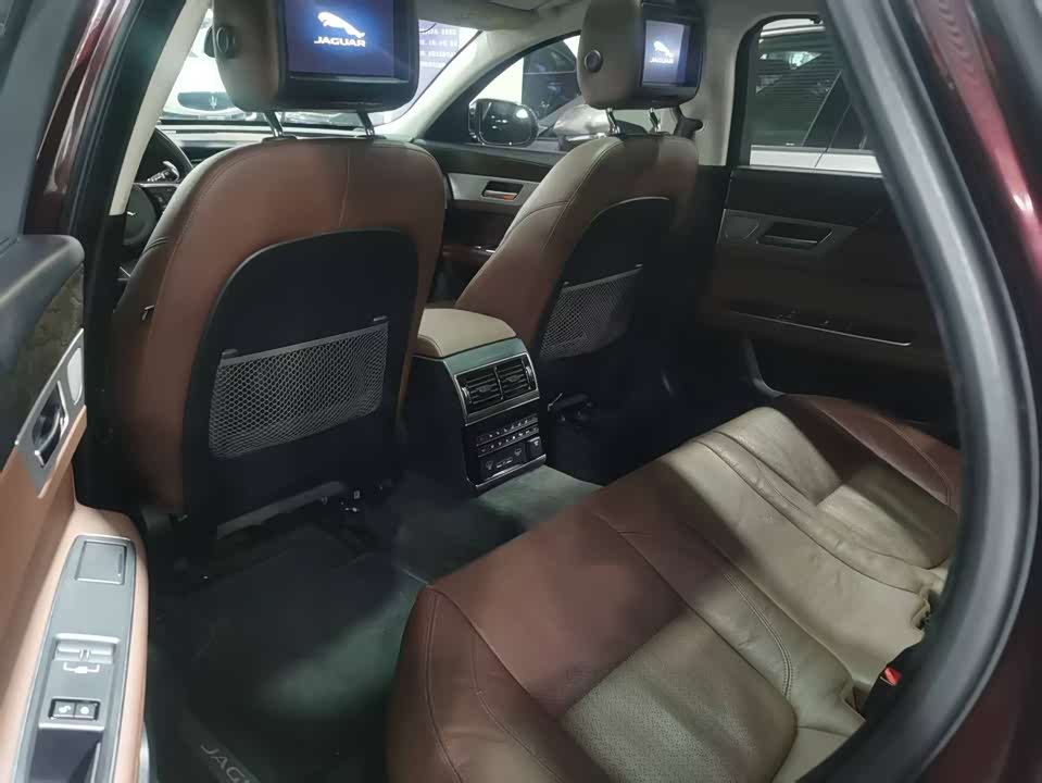 Jaguar XFL Jaguar XFL
