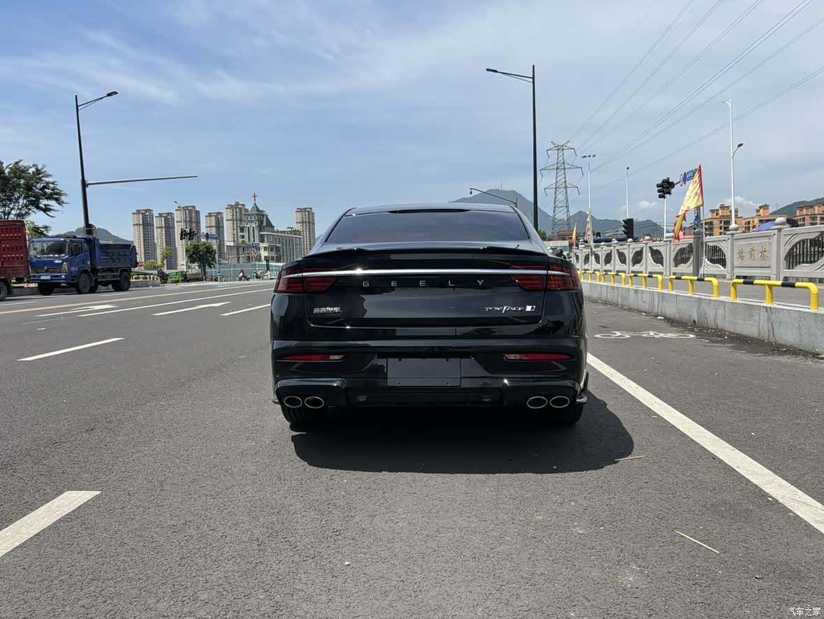 Geely Preface, 2025 13