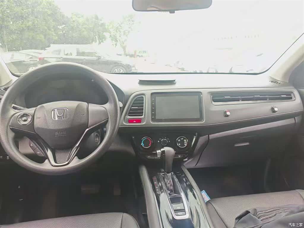Honda Vezel, 2016 8