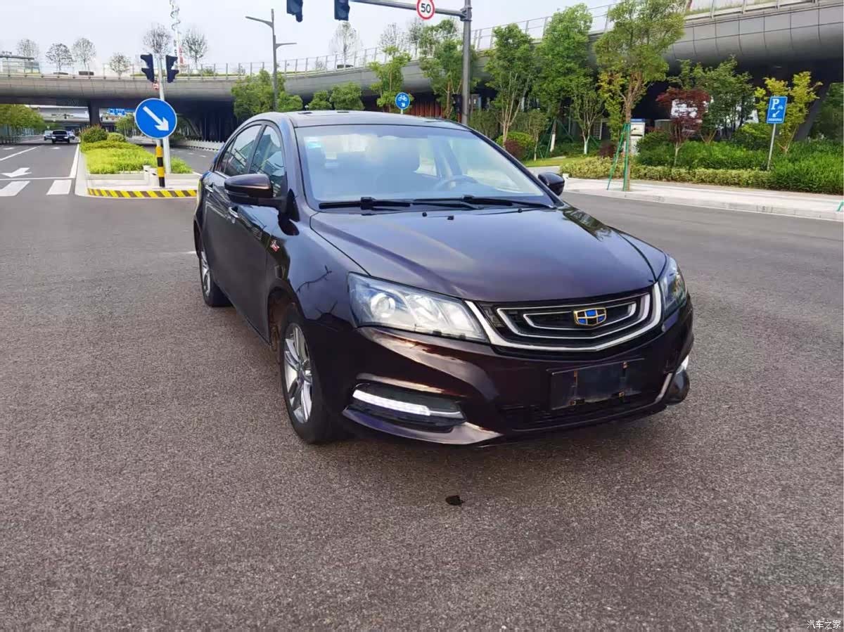 Geely Emgrand, 2017 3