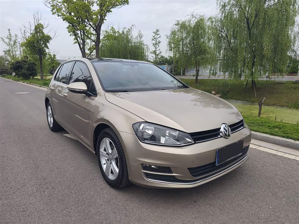 Volkswagen golf