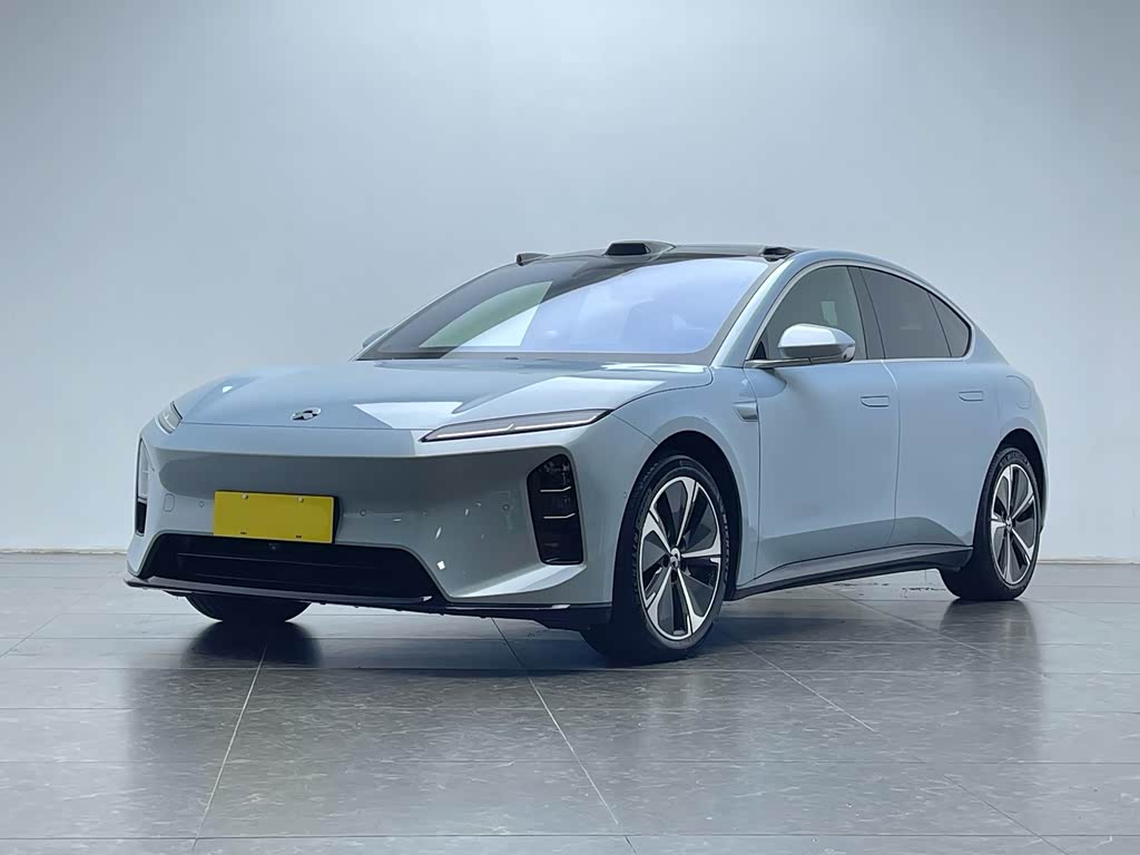 NIO ET5