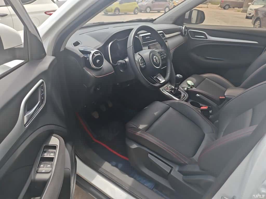 MG ZS, 2023 12