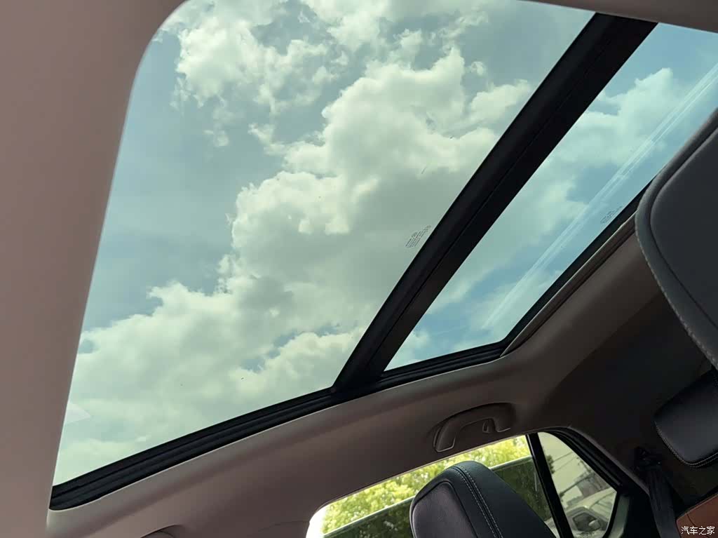 Wuling 510, 2018 11