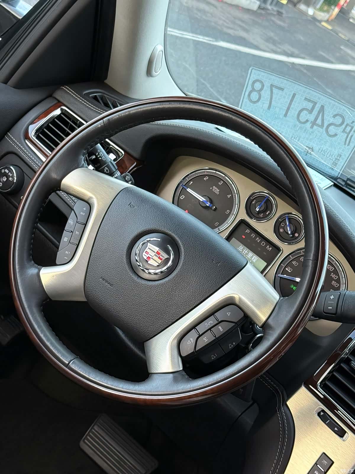 Cadillac Escalade, 2014 все фото