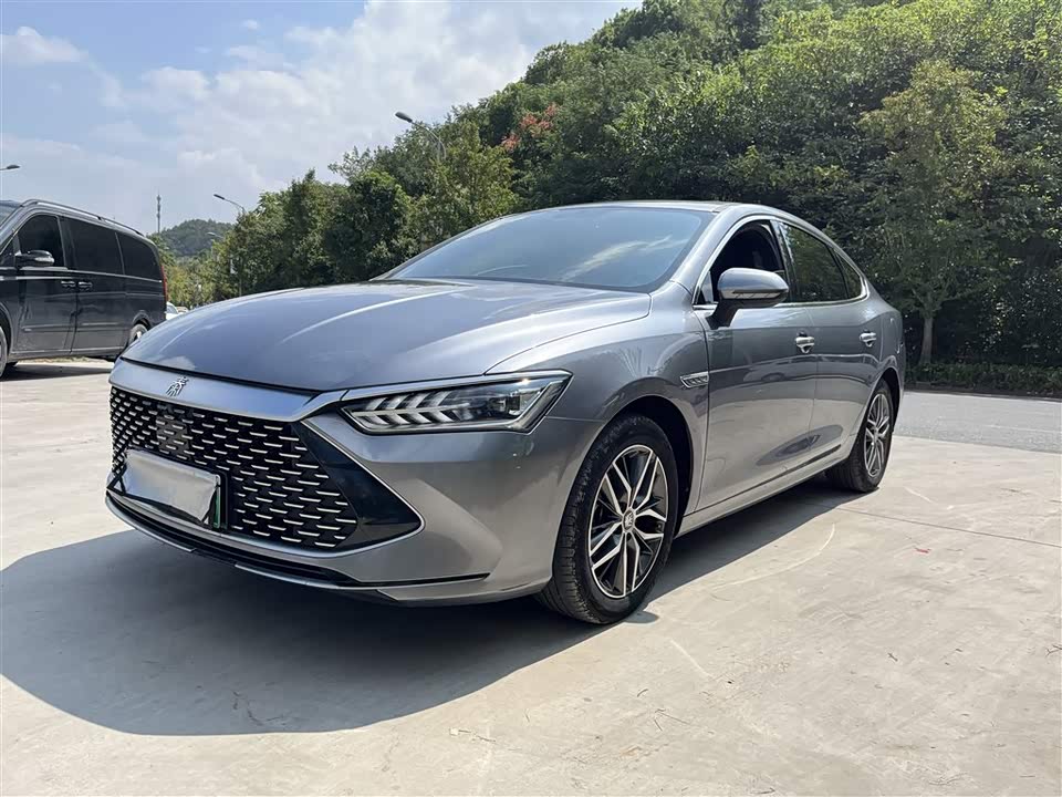 BYD Qin Yuan BYD Qin Yuan