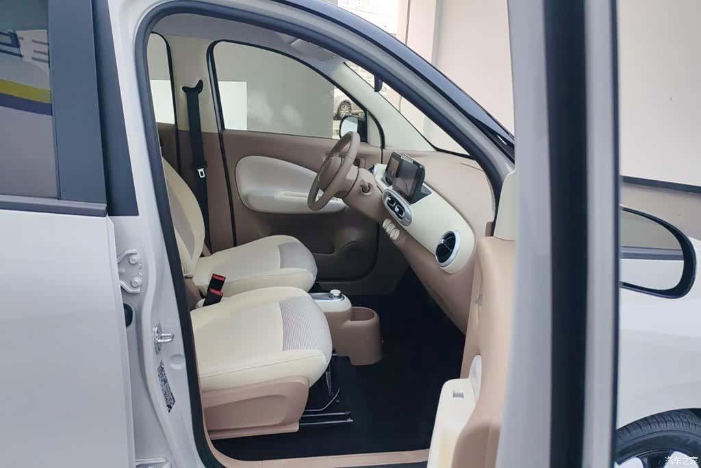 Wuling MINIEV, 2025 8
