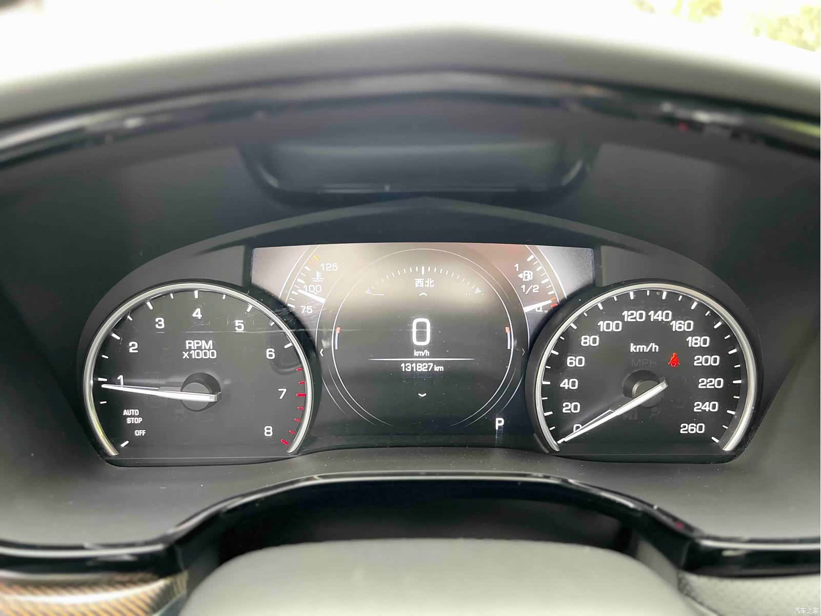 Cadillac XT5, 2017 11