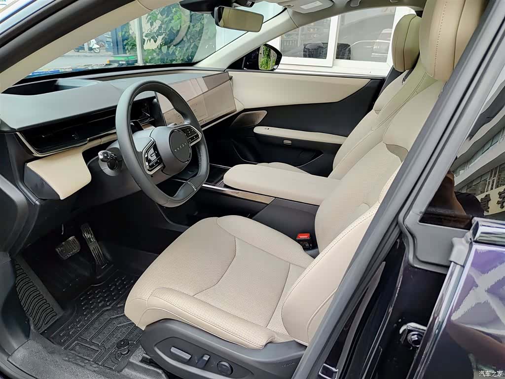 Mazda EZ-60, 2026 7