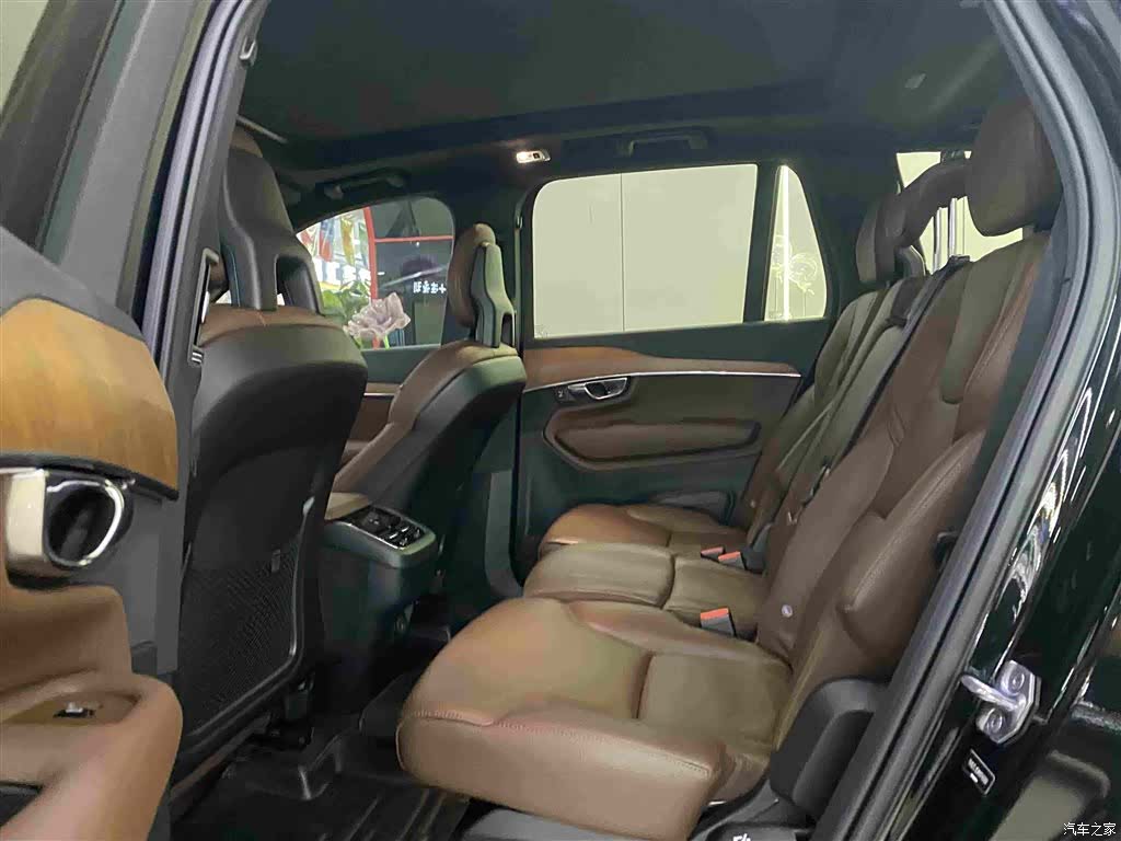 Volvo XC90, 2021 8
